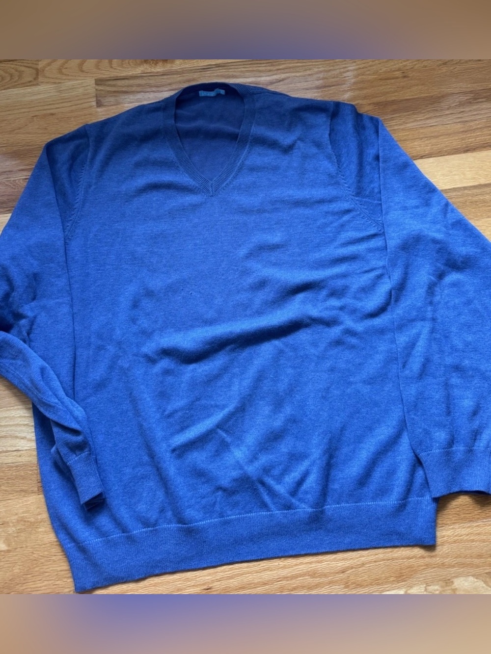 J. McLaughlin Lightweight V Neck Sweater Light Blue Men's Size L